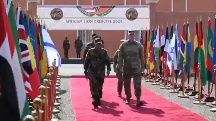 Bendera Israel Berkibar...