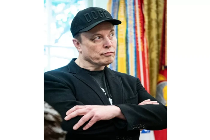 Miliarder AS Elon Musk:...