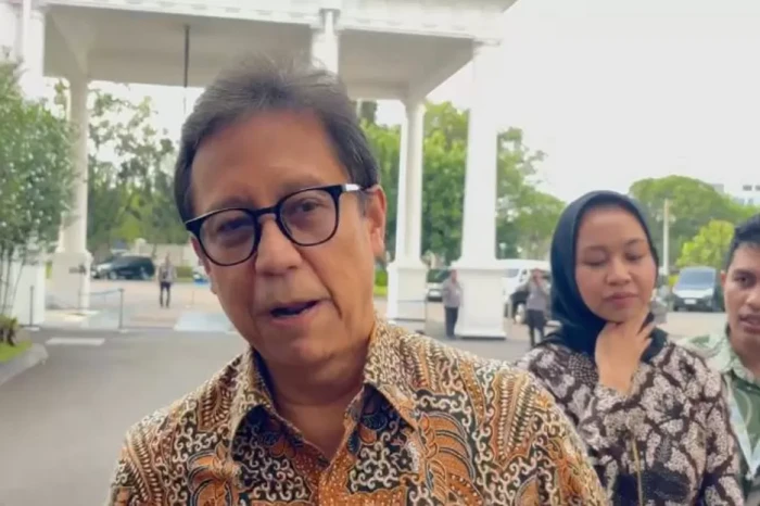 Prabowo Panggil Menkes...