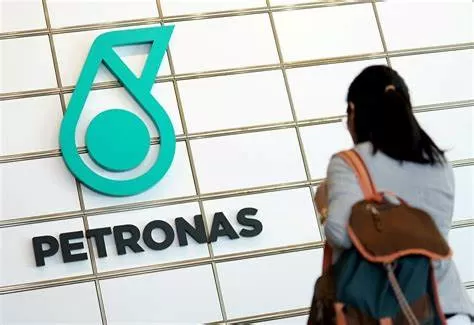 Petronas Bakal PHK 5.000...