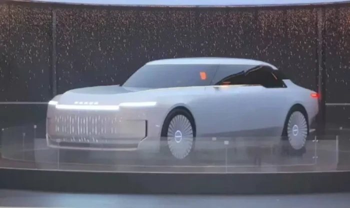 Mantan Bos Desain Rolls-Royce...