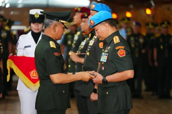 Mayjen TNI Edwin Sumantha...