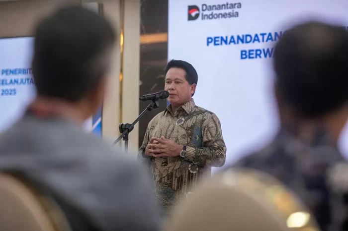 Pertama di Indonesia,...