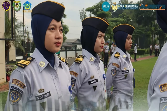 5 Sekolah Kedinasan...