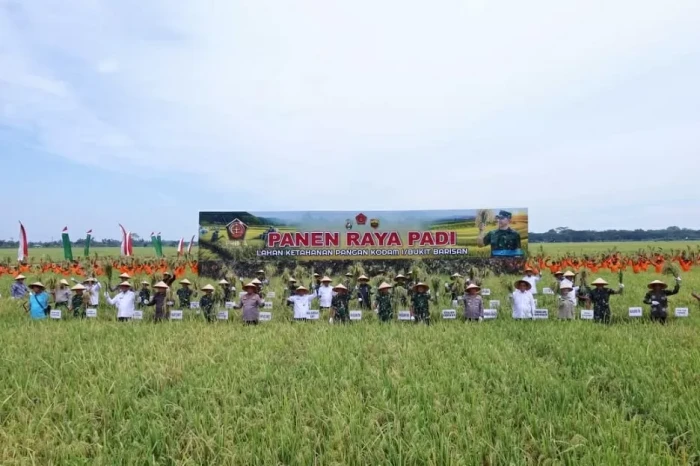 Panglima TNI Bersama...