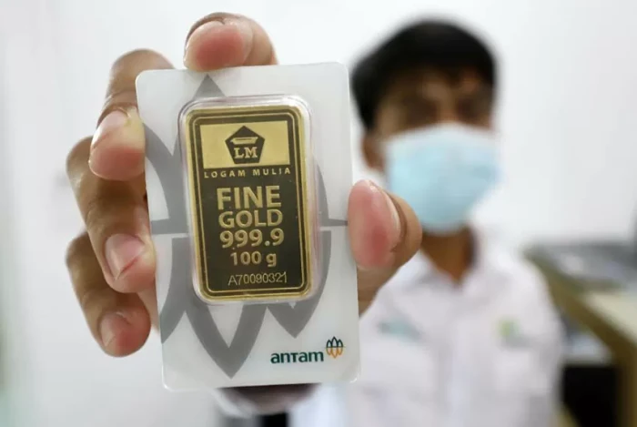Harga Emas Antam Hari...