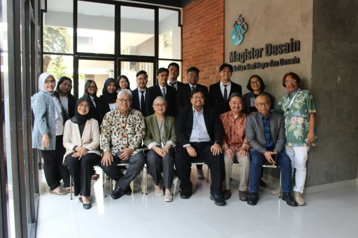 Rektor MNC University...