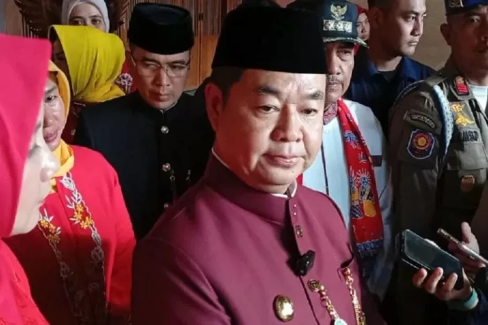 Profil Teguh Setyabudi,...
