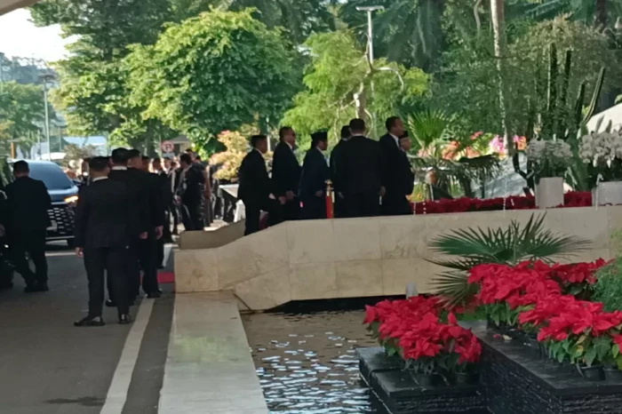 Hadiri Sidang Tahunan...