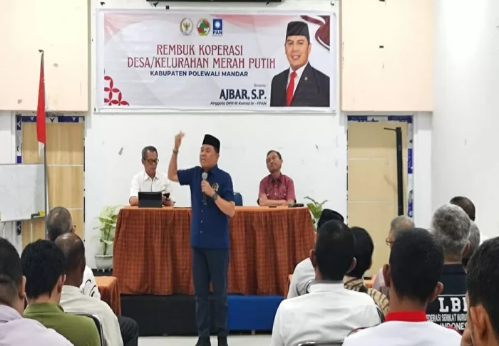 Dukung Koperasi Merah...