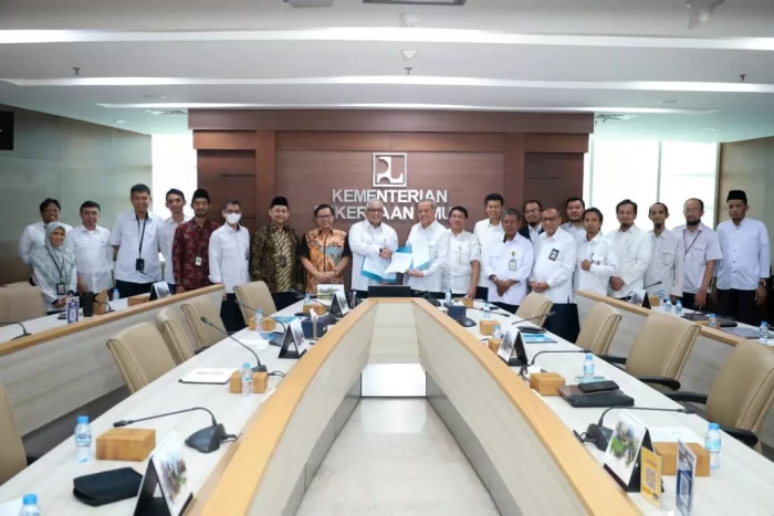 Tingkatkan Potensi Zakat,...