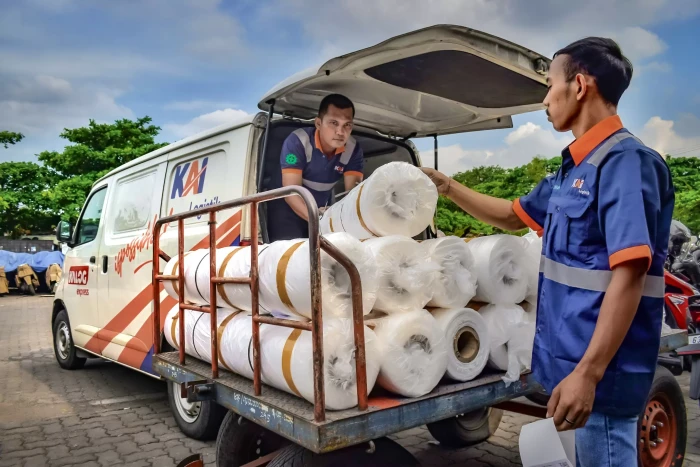 KAI Logistik Cetak Rekor...