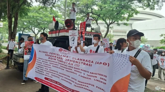 Kemenpora Didemo Aliansi...