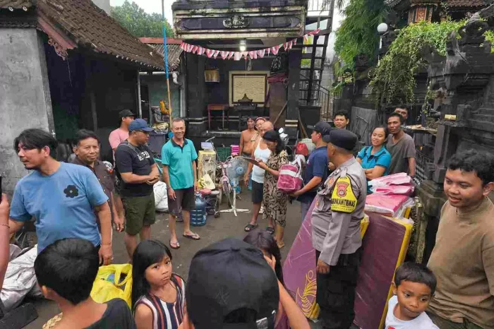 Kemensos Kirim Bantuan...