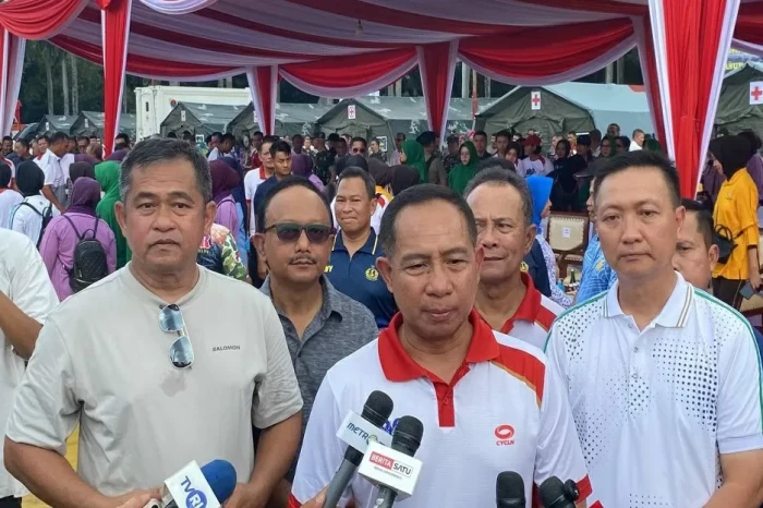 Panglima TNI Tegaskan...