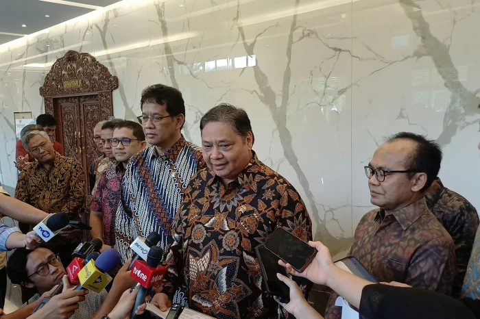 Airlangga Sebut Bankir...