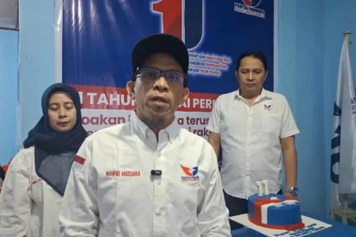 Rayakan HUT ke-11 Partai...