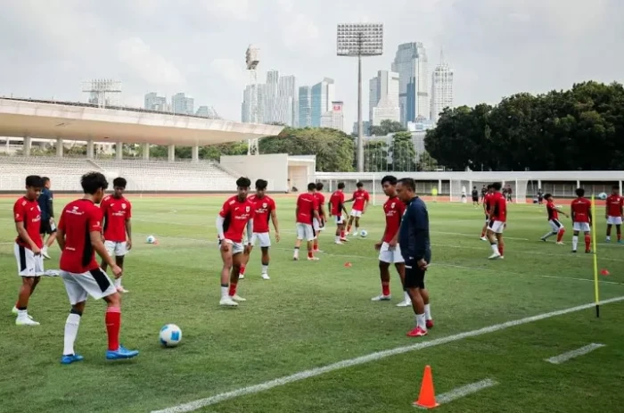 Pemain Timnas Indonesia...