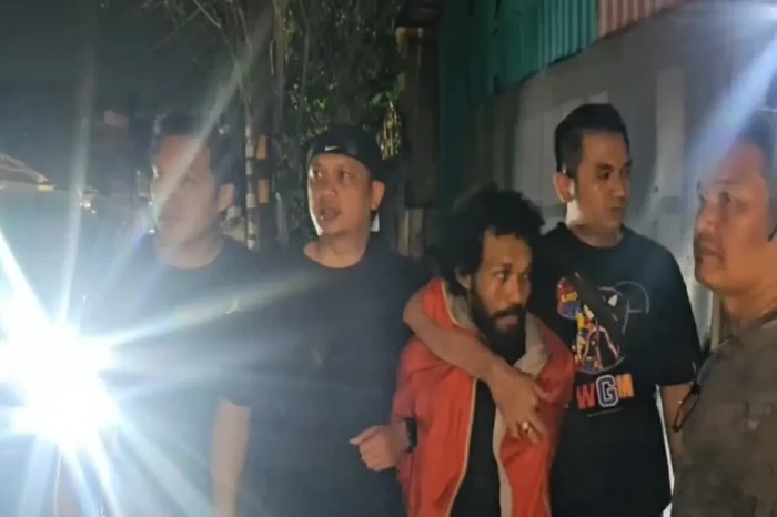 Ini Tampang Pelaku Penembakan...