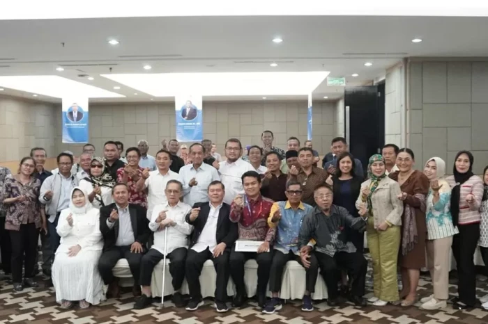 APTEK DKI dan KADIN...