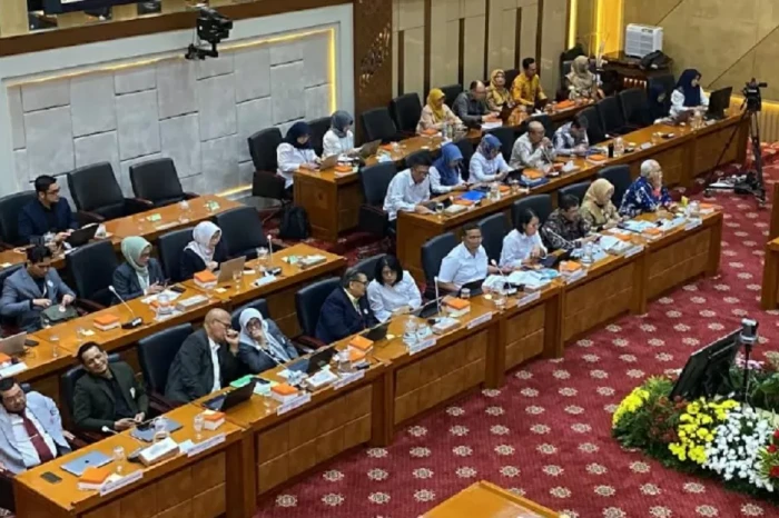 846 Rumah Sakit Pemerintah...