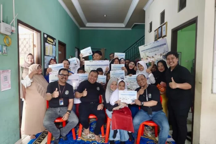 PNM Salurkan Beasiswa...