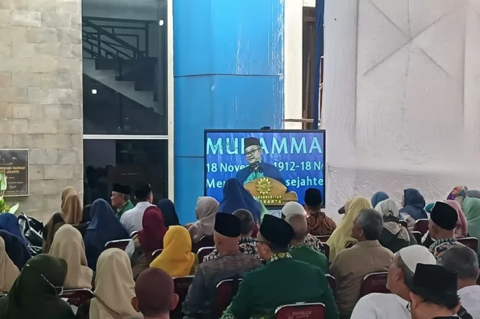 Milad ke-113 Muhammadiyah,...