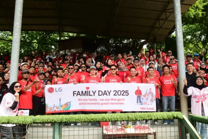 35 Tahun di Indonesia:...