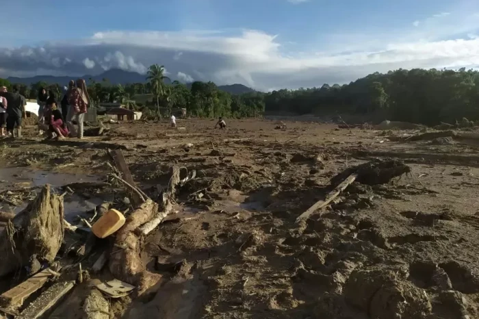 Banjir Sumatera Dipicu...