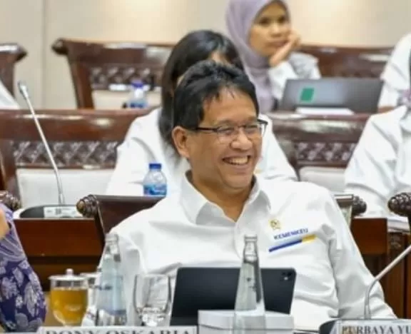 Tarik Bea Keluar Batu...