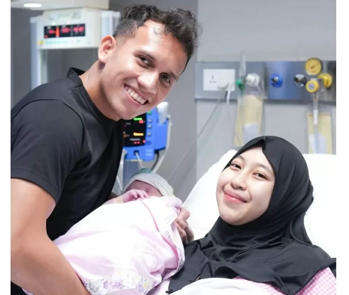 Kabar Bahagia, Bintang...