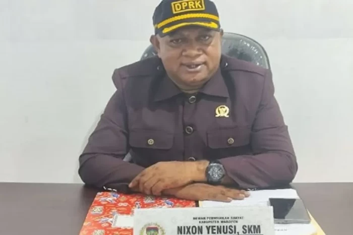 DPRD Kabupaten Waropen...