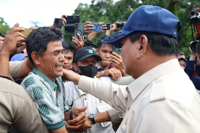 Prabowo Kunjungi Agam-Lembah...