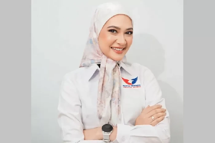 Angkie Yudistia: Perempuan...