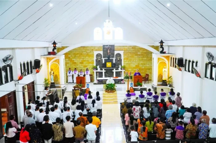 Sambut Natal 2025, Gereja...