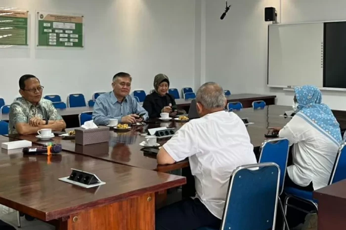 APHI dan Fakultas Kehutanan...