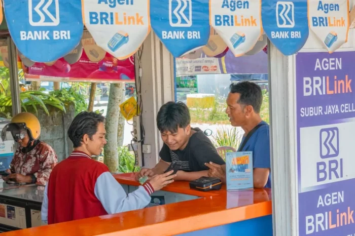 Transaksi Mudah dan...