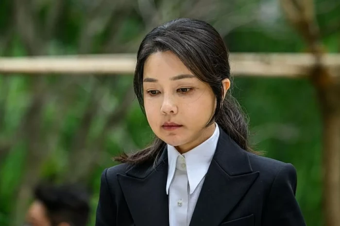 Mantan Ibu Negara Korea...