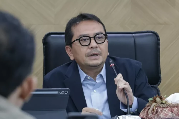 2 Kapal Tenggelam Akibat...