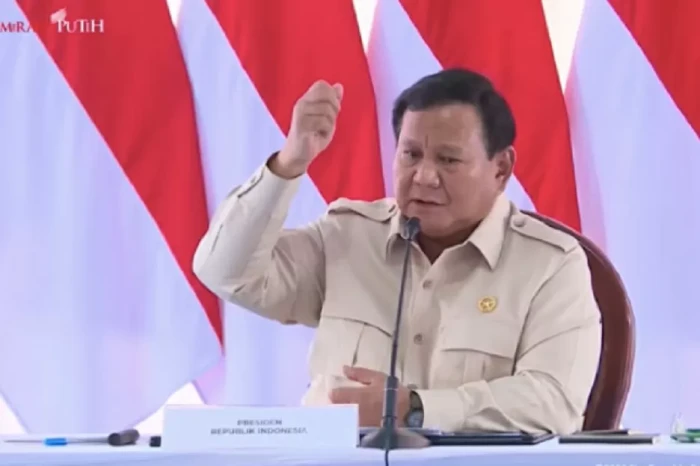 Prabowo Beri Taklimat...