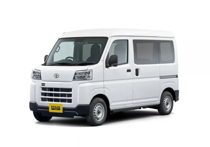 Toyota Luncurkan Kendaraan...