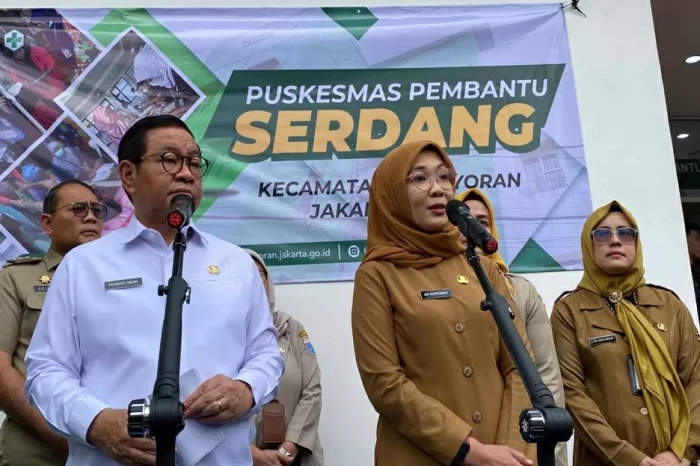 Minta 3 Pelajar Penyiram...