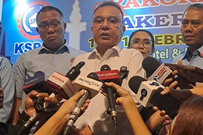 DPR dan Pemerintah Kejar...