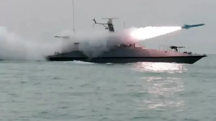 Memanas, Iran akan Tutup...