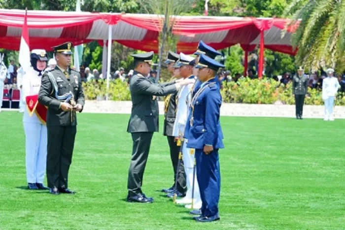Panglima TNI Lantik...