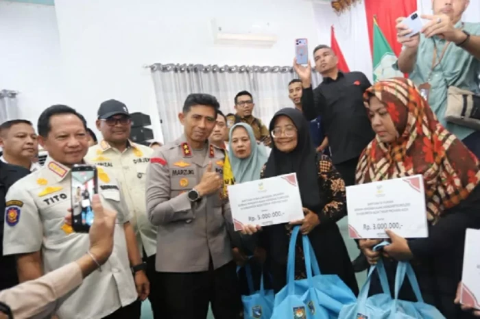 Kapolda Aceh Kawal Penyaluran...