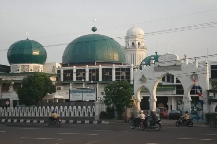 Jadwal Salat dan Imsakiyah...