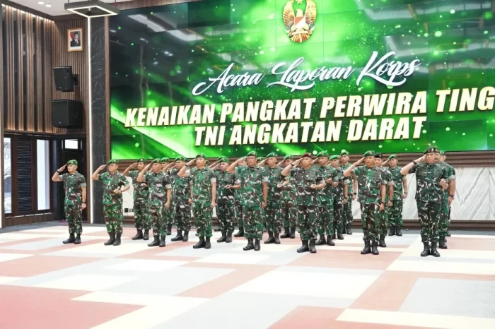28 Pati TNI AD Naik...