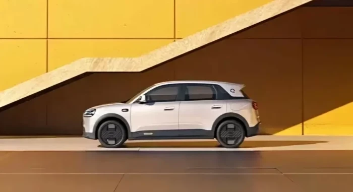 Chery QQ3 EV Muncul...