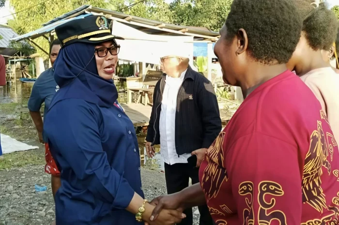 Atasi Krisis Air Bersih,...